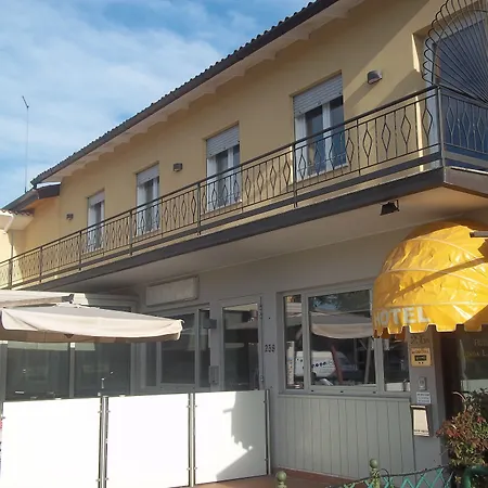 Gronda Lagunare Hotell