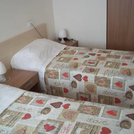 Gronda Lagunare Hotell Tessera